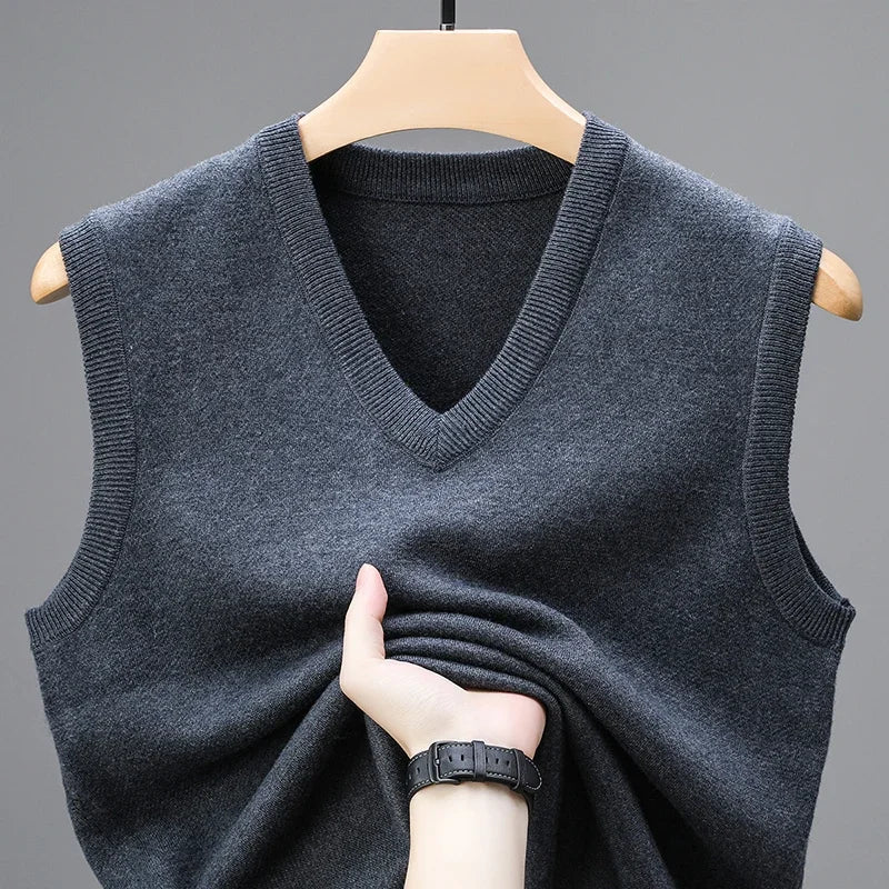 Men's V-Neck Knit Vest – Sleeveless Layer