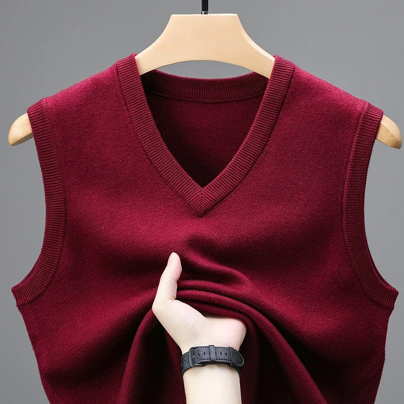 Men's V-Neck Knit Vest – Sleeveless Layer