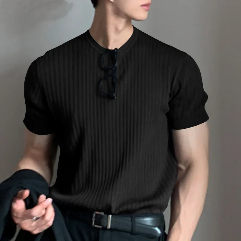 Men's Draped T-Shirt – Lightweight Loose-Fit Knit