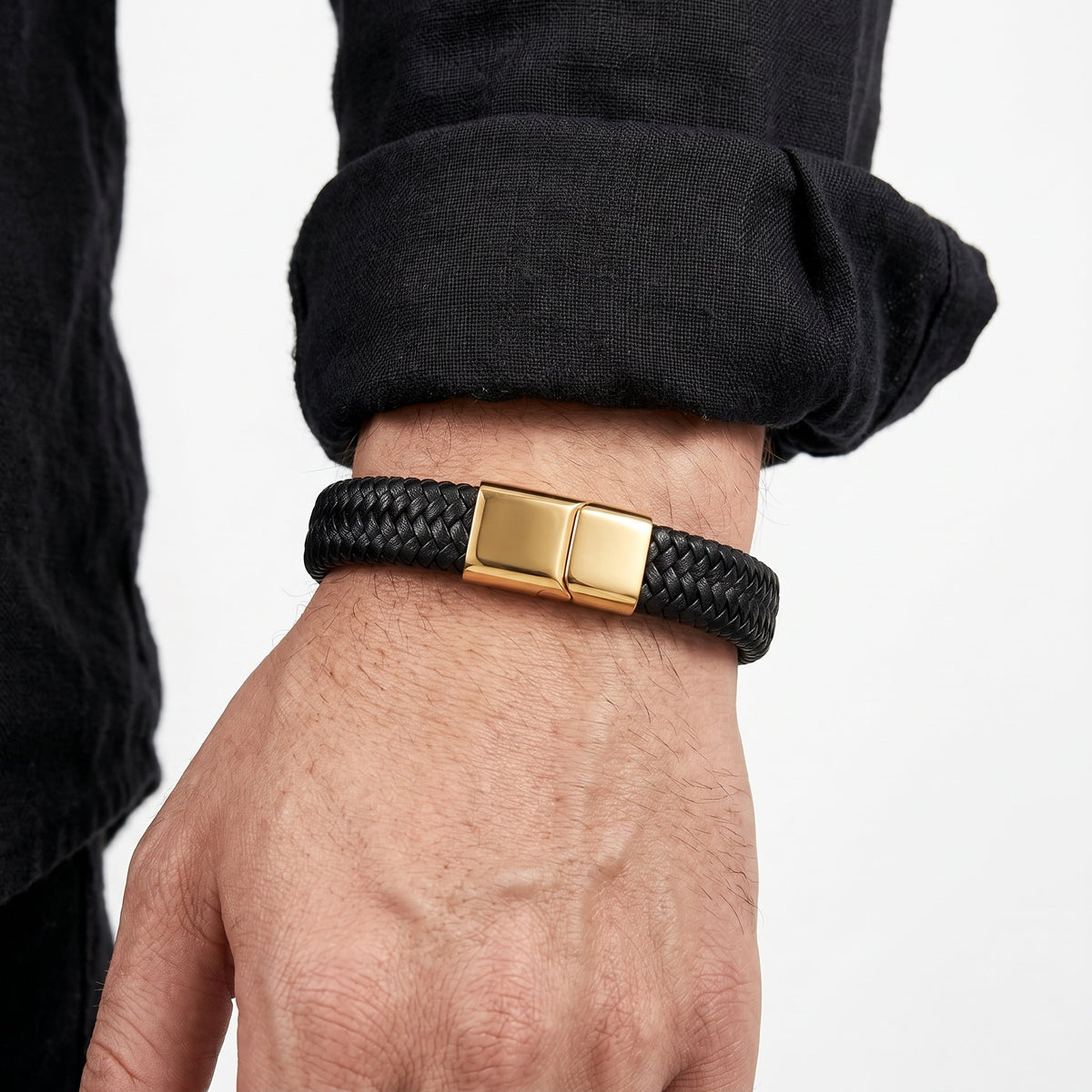 Hand-Braided Leather Bracelet – Steel Magnetic Clasp