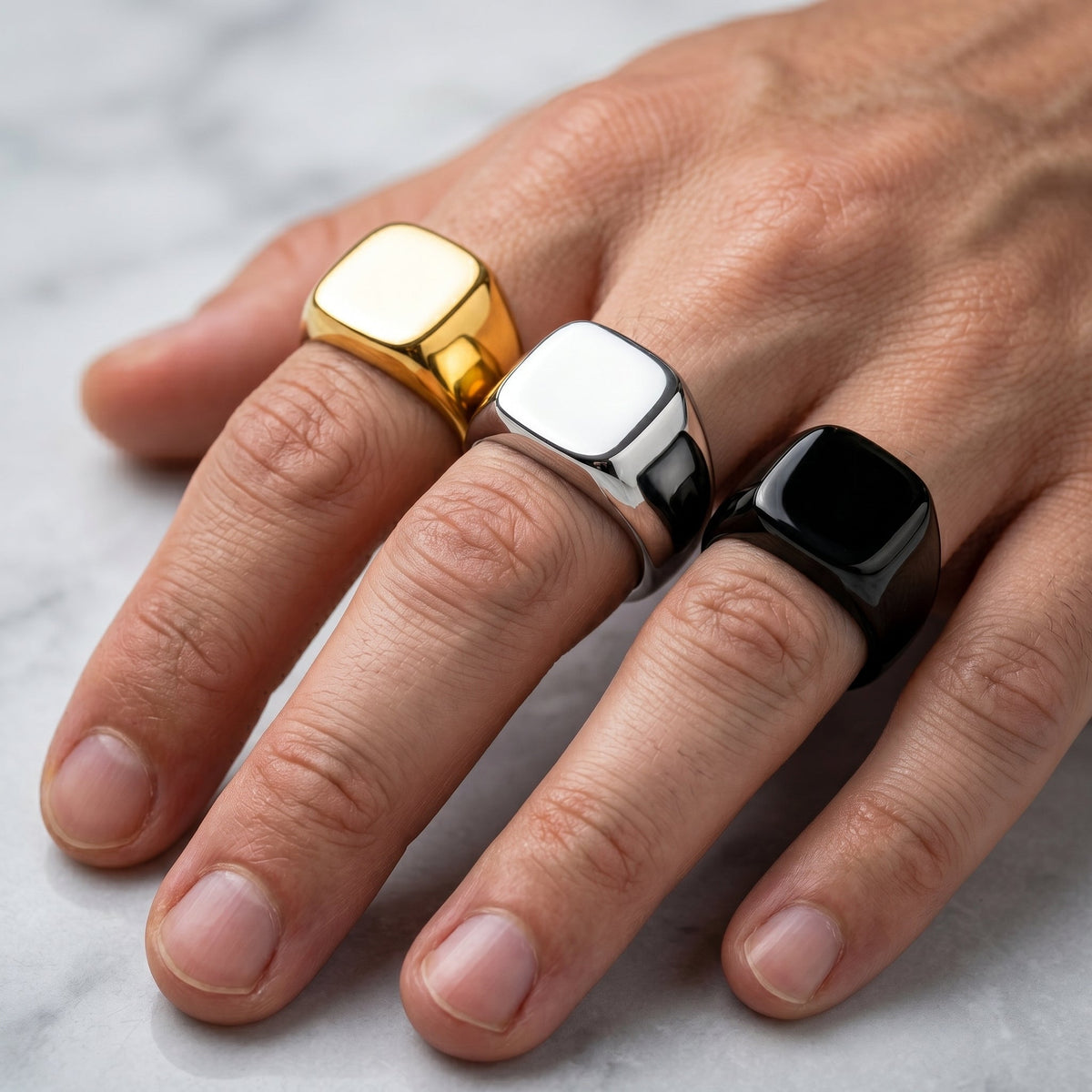 Men's Polished Signet Ring – Surgical-Grade Steel
