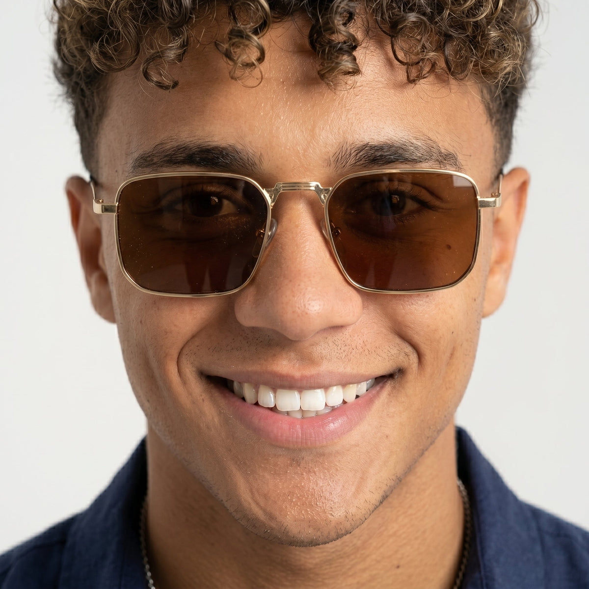 Men's Square Sunglasses – Retro Metal-Finish Design